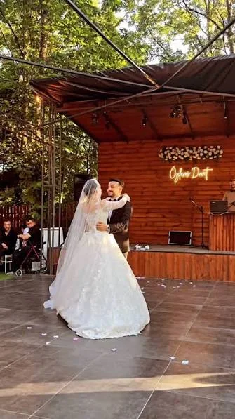 Özdemir Davet — 2