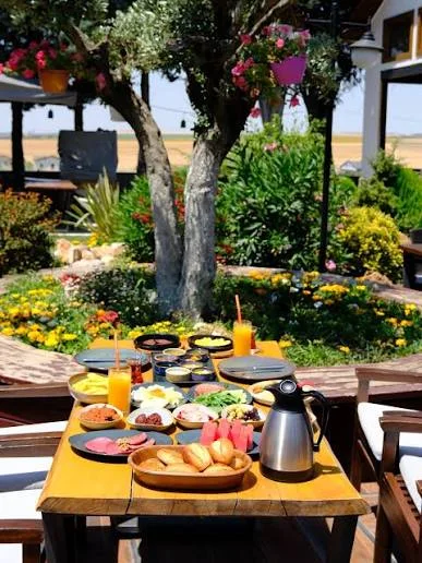 Villa Restaurant — 2