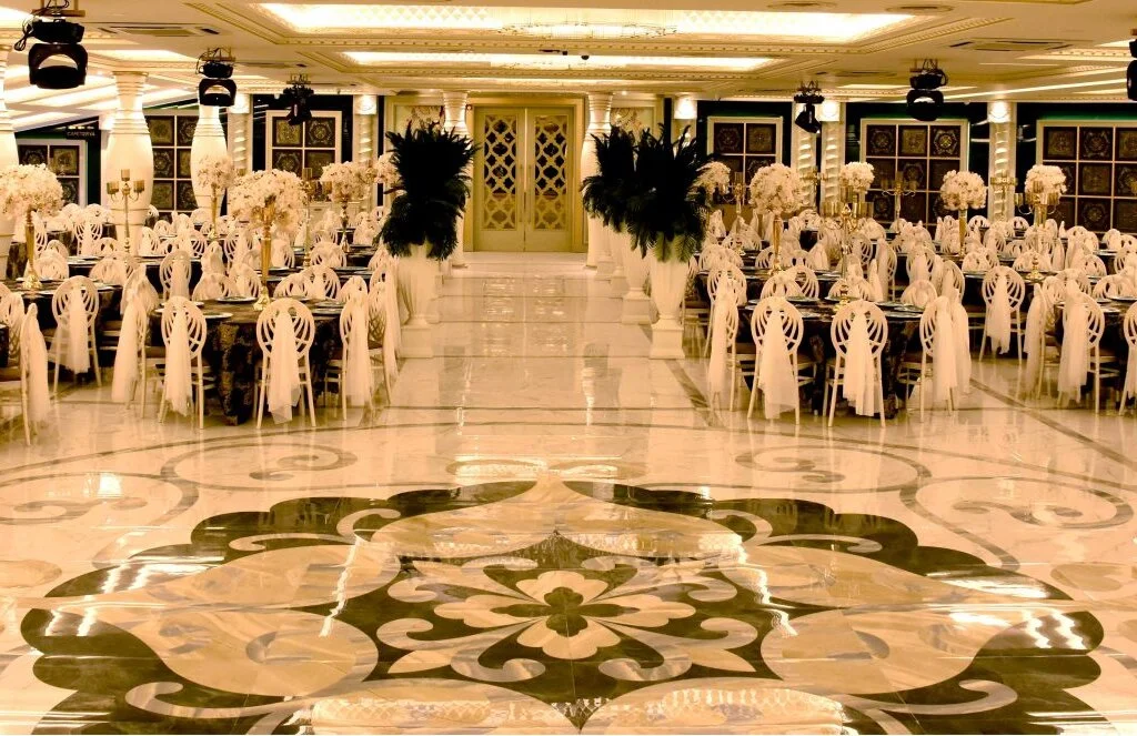 Alvina Davet ve Balo Salonları