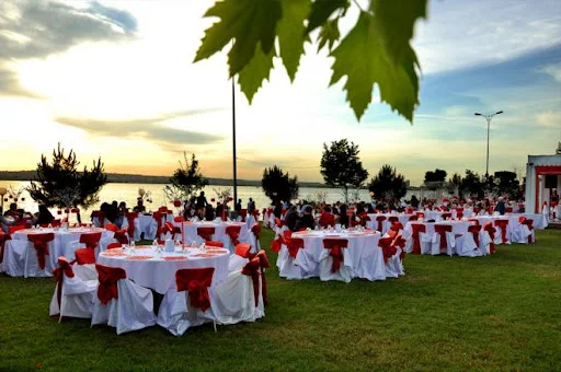 LâL Kır Düğünü