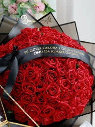 The Million Roses - Fotoğraf 1