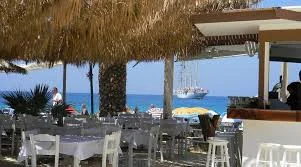 Nissi Restaurant & Cafe - Fotoğraf 1