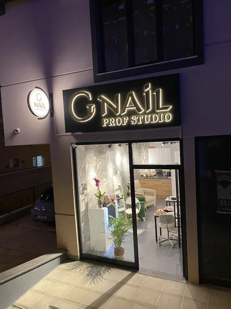 G Nail Prof Studio