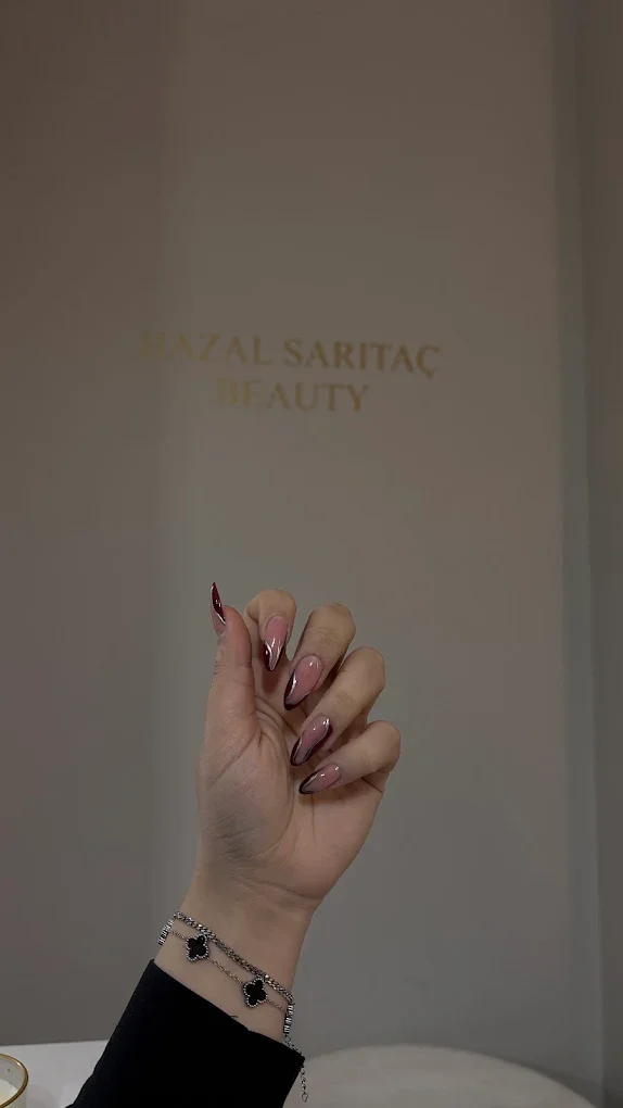 Esenyurt Protez Tırnak & Güzellik Salonu by HazalSarıtaç