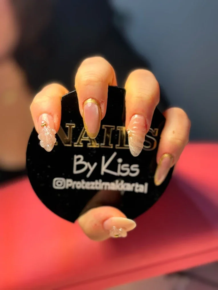 Protez Tırnak Kartal Nails By Kiss