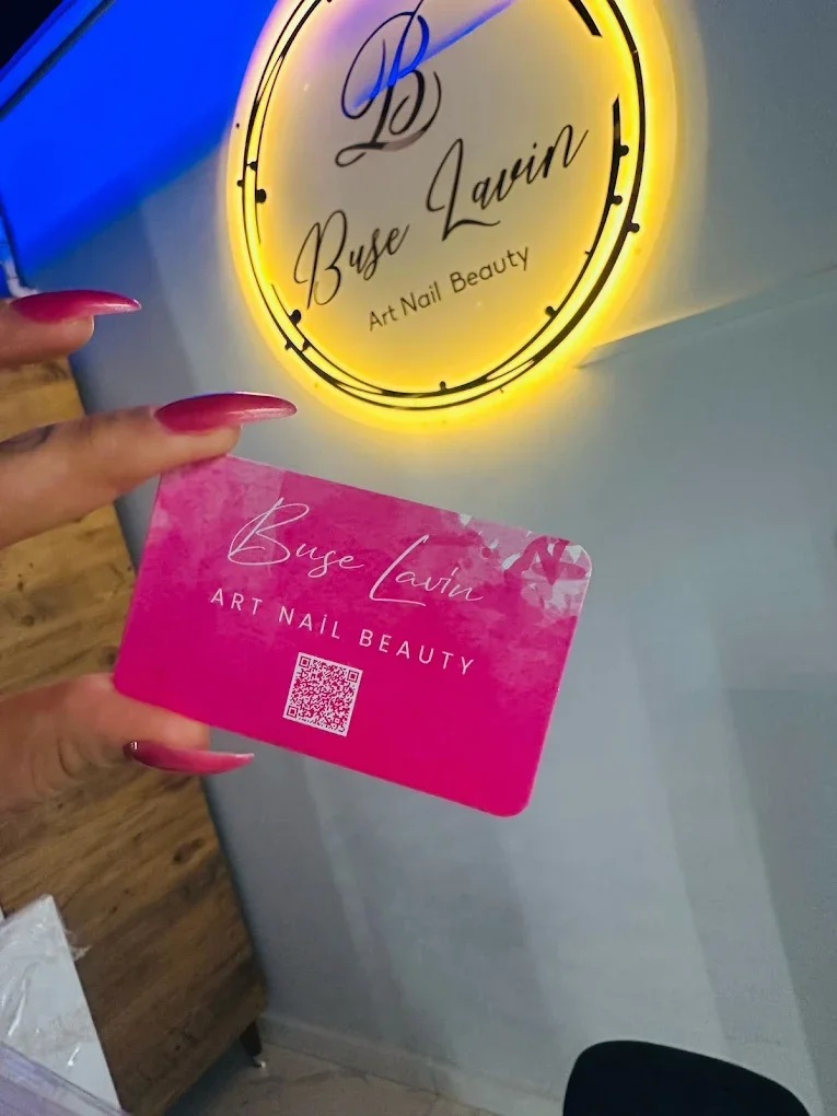 Buse Lavin Art Nail Beauty