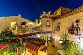 LENORA AİRPORT HOTEL