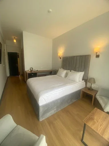 Business Life Hotel Güneşli