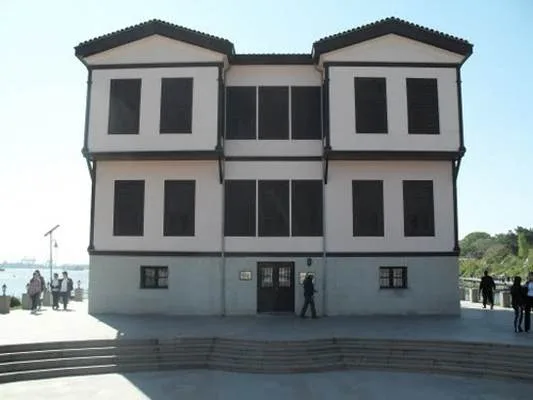 Avcılar’da Gezilecek En İyi Yerler - Puan.com