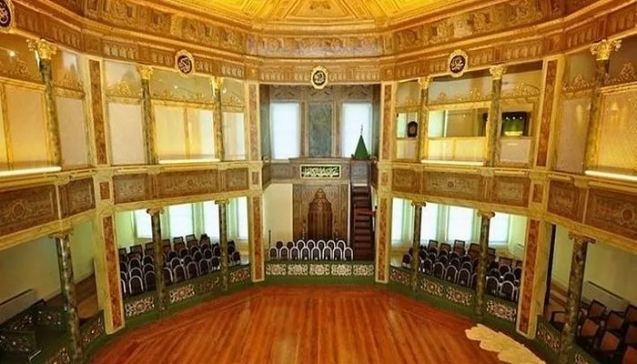 En İyi Beyoğlu Gezilecek Yerler - 09 - Puan.com