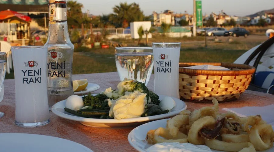 En İyi Dikili Restaurantları - 02 - Puan.com