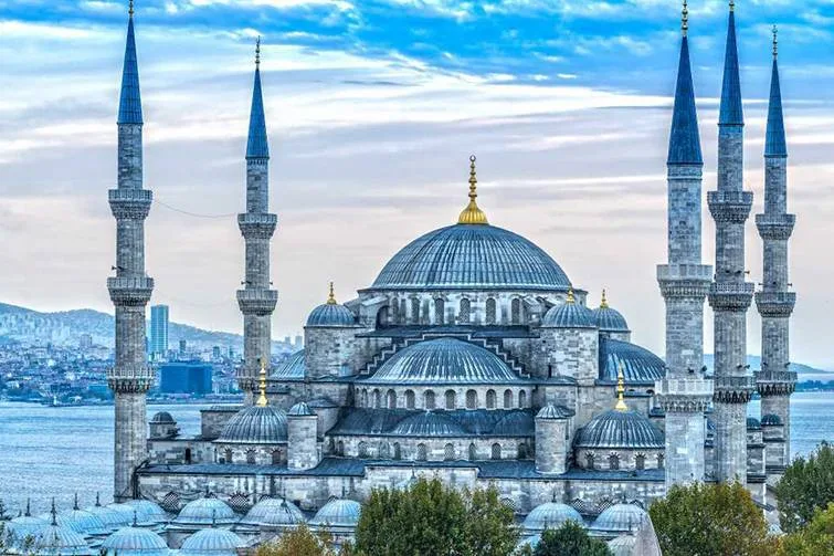 En İyi Fatih Gezilecek Yerler - 03 - Puan.com