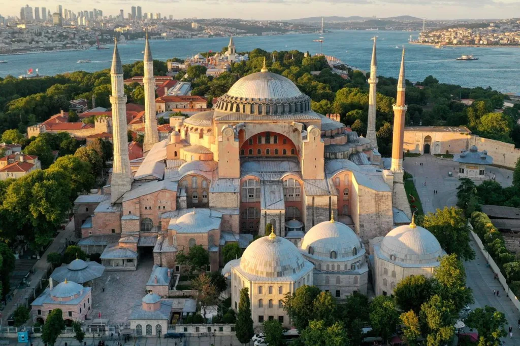 En İyi Fatih Gezilecek Yerler - Puan.com