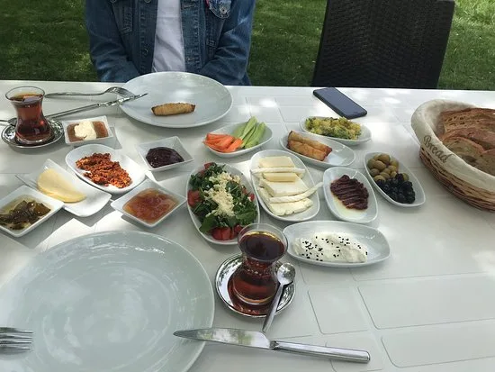 En İyi Güzelbahçe Restaurantları - 02 - Puan.com