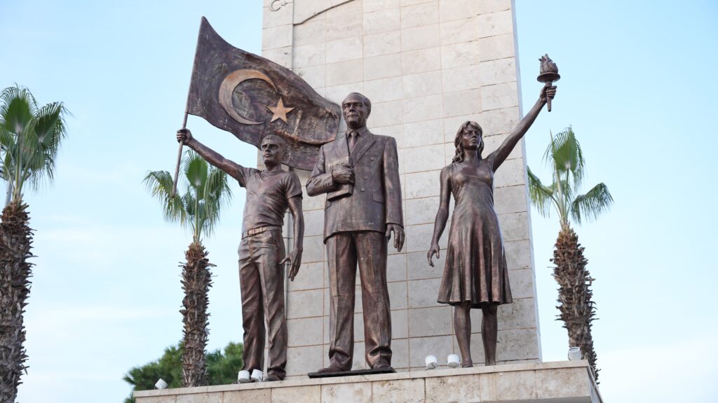 En İyi Torbalı Gezilecek Yerler - 03 - Puan.com