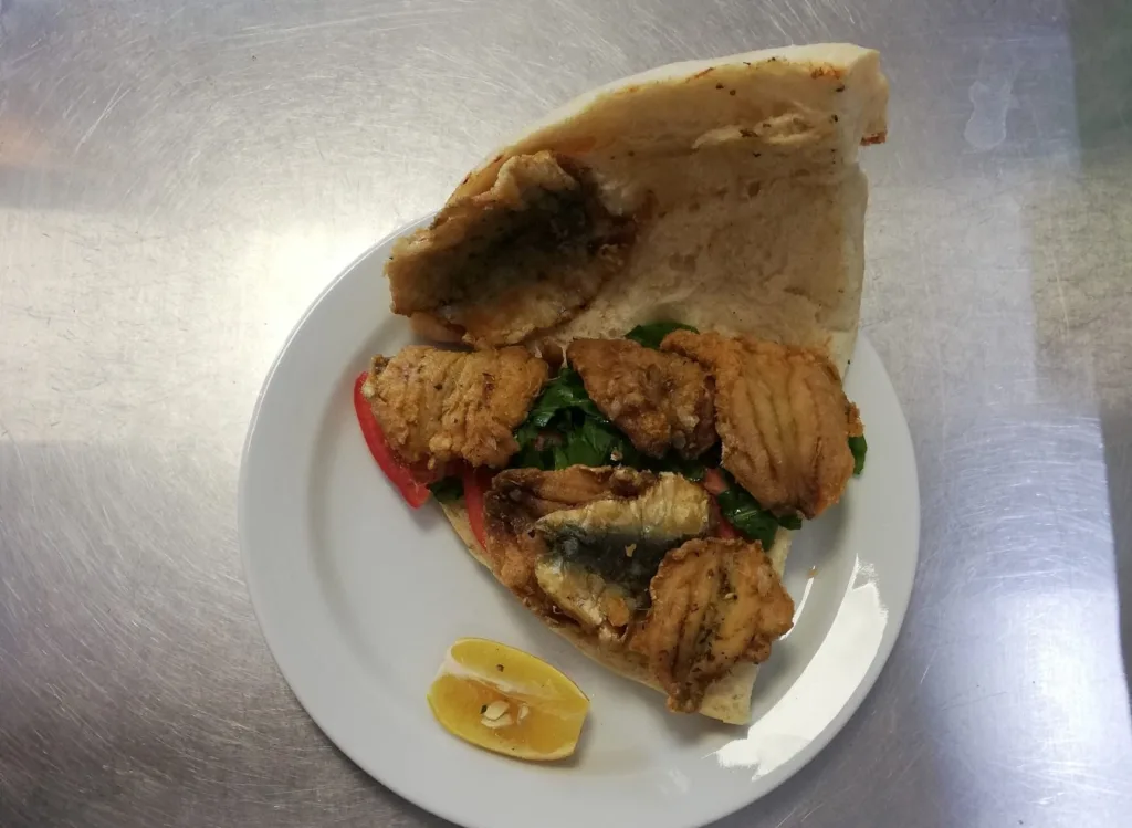 En İyi Bornova Balık Restoranları - 05 - Puan.com