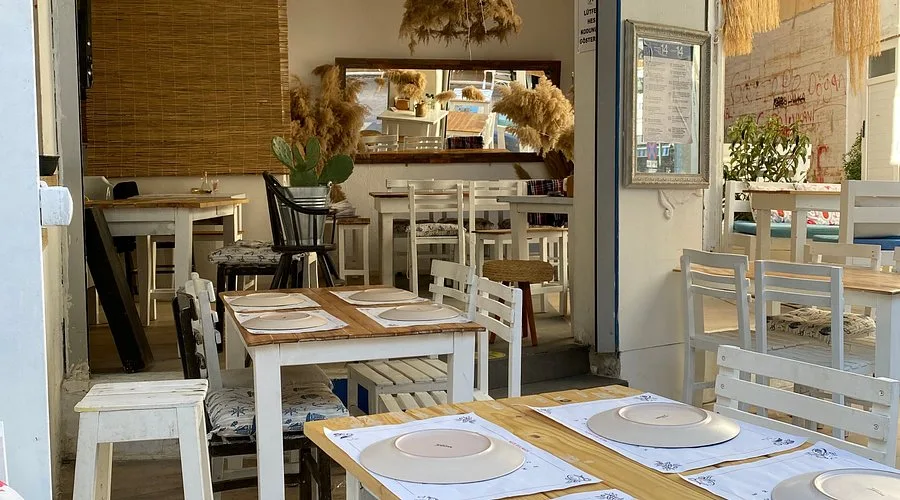 En İyi Çeşme Balık Restoranları - Puan.com